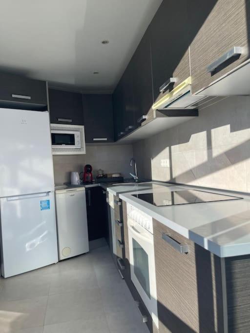 Soleado Y Luminoso Apartamento Фуэнхирола Экстерьер фото
