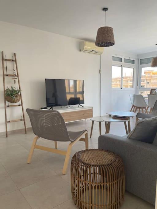 Soleado Y Luminoso Apartamento Фуэнхирола Экстерьер фото